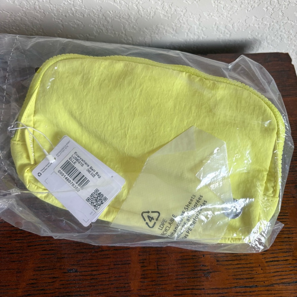 NWT- Lululemon “Electric Lemon” Bright Yellow 1L Everywhere Belt Bag